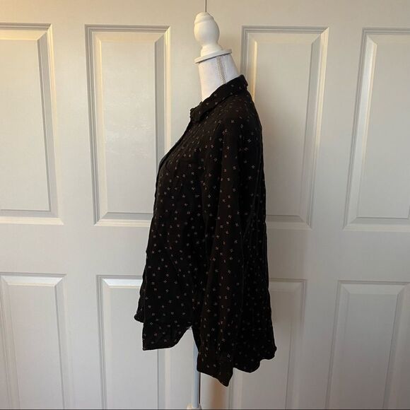 Madewell Button Down Shirt - Picture 5 of 11